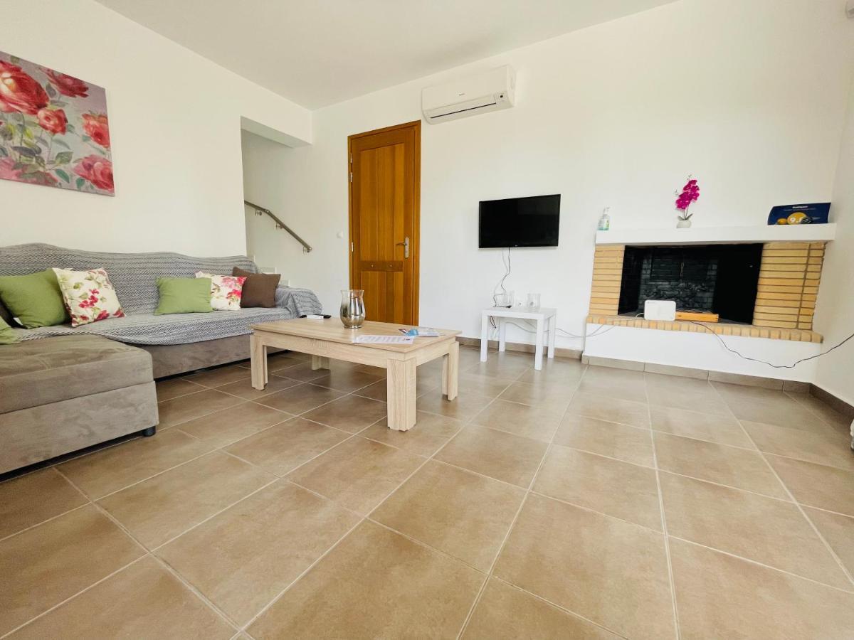 Villa Aricobe Epidaurus Esterno foto